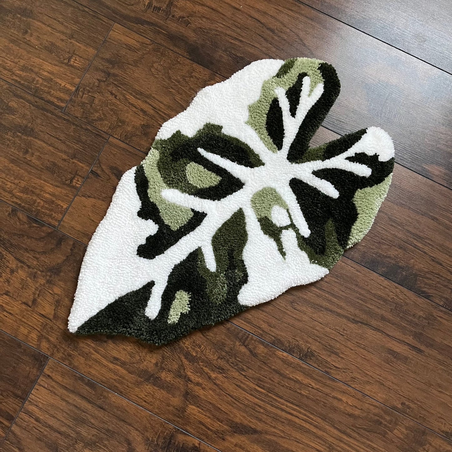 Alocasia Leaf Rug